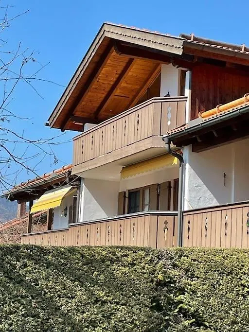 Oberammergau, Fewo Im Gemuetlichen Dachgeschoss contacts